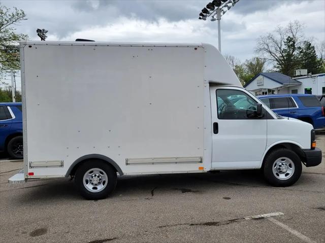 2016 Chevrolet Express Cutaway 3500
