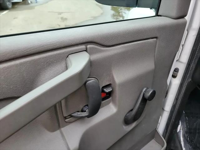 2016 Chevrolet Express Cutaway 3500