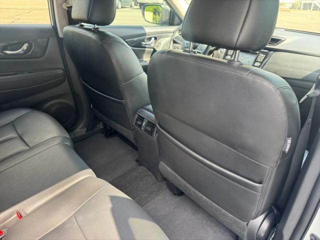 2017 Nissan Rogue SL