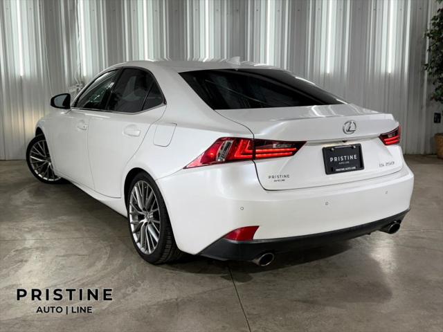 2015 Lexus IS 250 Crafted Line