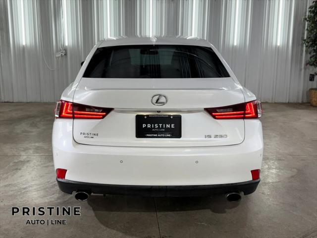 2015 Lexus IS 250 Crafted Line