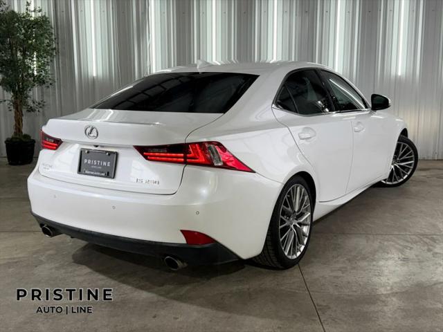 2015 Lexus IS 250 Crafted Line