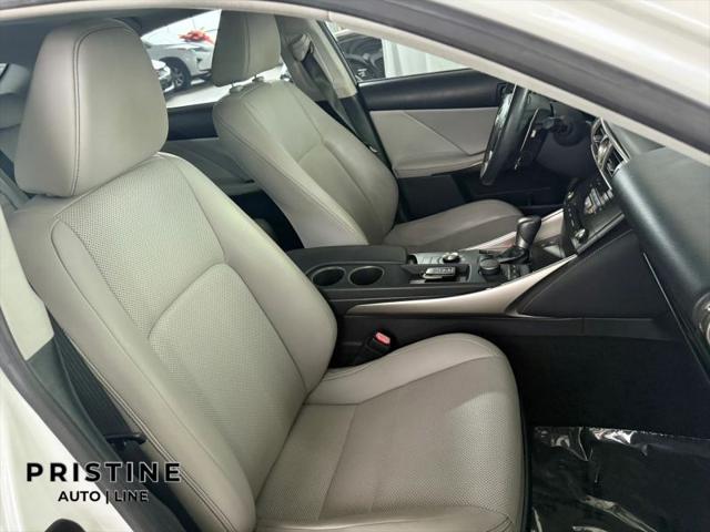 2015 Lexus IS 250 Crafted Line