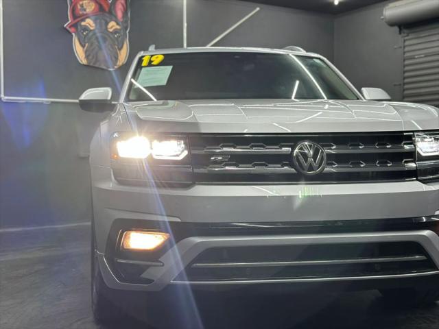 2019 Volkswagen Atlas 3.6L V6 SEL R-Line