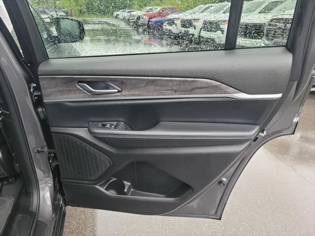 2024 Jeep Grand Cherokee L Limited 4x4