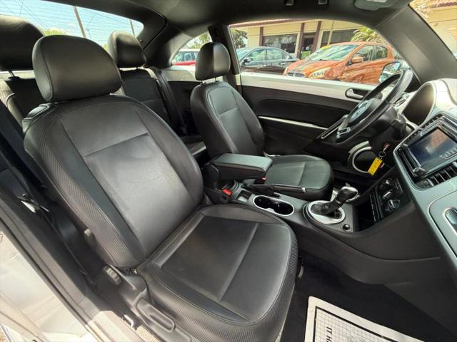 2016 Volkswagen Beetle 1.8T SE