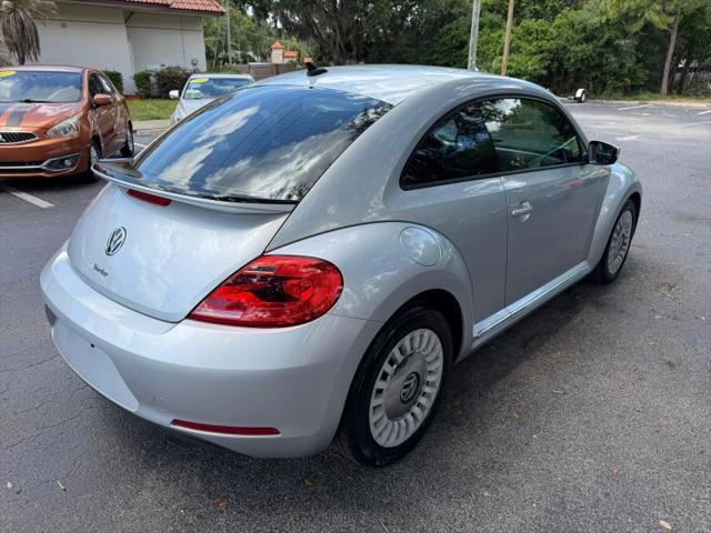2016 Volkswagen Beetle 1.8T SE