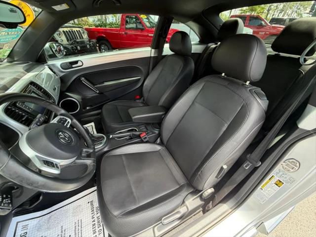 2016 Volkswagen Beetle 1.8T SE