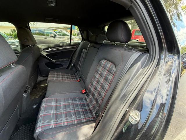 2017 Volkswagen Golf GTI S 4-Door