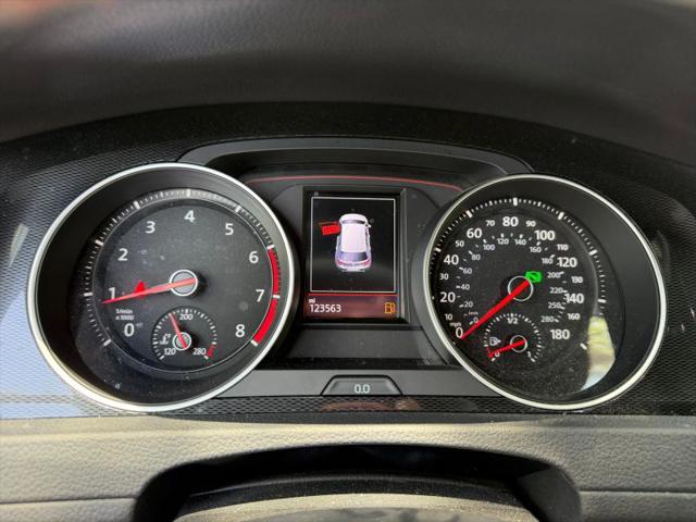 2017 Volkswagen Golf GTI S 4-Door