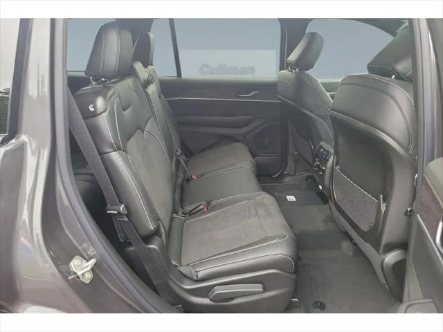 2026 Jeep Grand Cherokee L Altitude 4x2