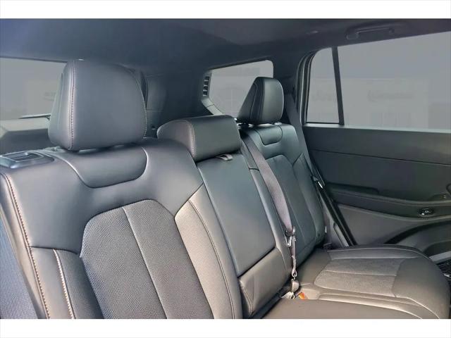 2026 Jeep Cherokee Overland 4x4