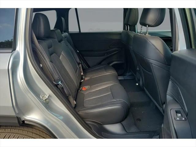 2026 Jeep Cherokee Overland 4x4
