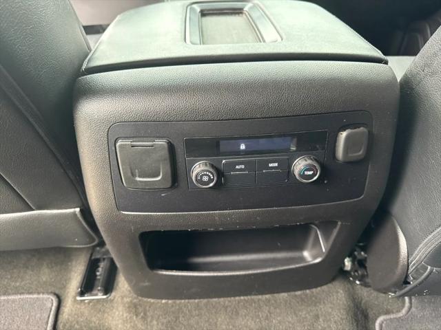 2017 GMC Yukon SLE