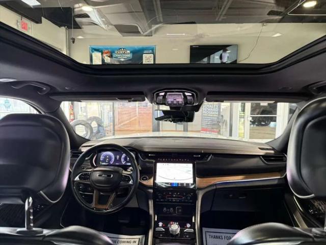2023 Jeep Grand Cherokee L Summit 4x4