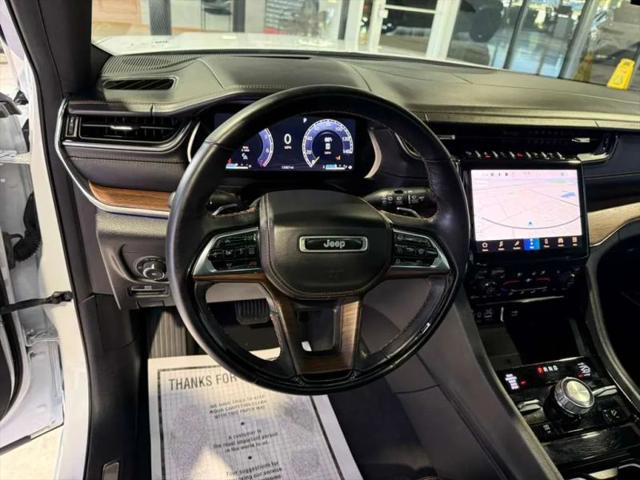 2023 Jeep Grand Cherokee L Summit 4x4
