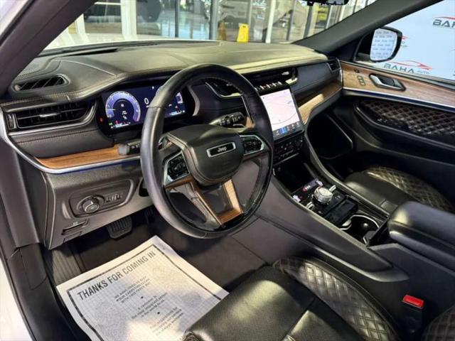 2023 Jeep Grand Cherokee L Summit 4x4