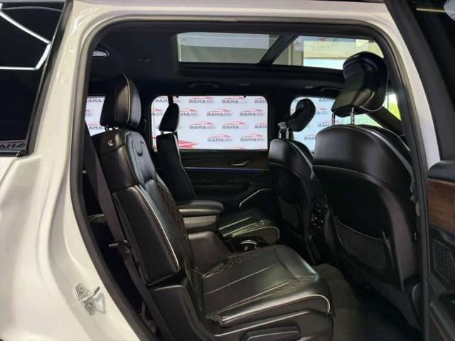 2023 Jeep Grand Cherokee L Summit 4x4