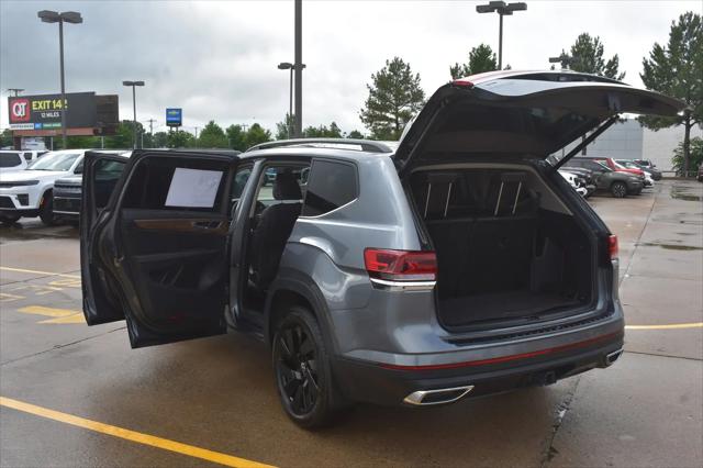 2024 Volkswagen Atlas 2.0T SE w/Technology
