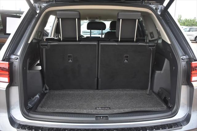 2024 Volkswagen Atlas 2.0T SE w/Technology
