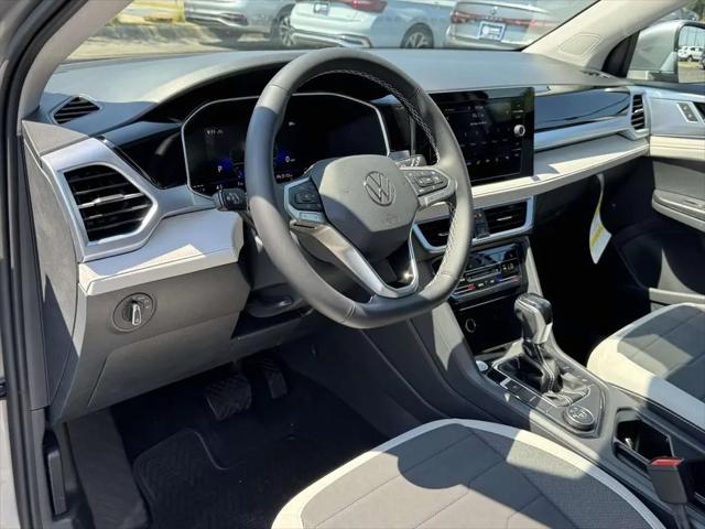 2026 Volkswagen Taos SE
