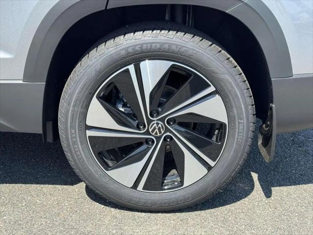 2026 Volkswagen Taos SE