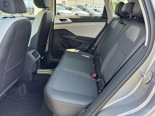 2026 Volkswagen Taos SE