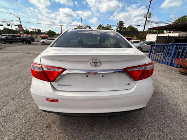 2015 Toyota Camry SE