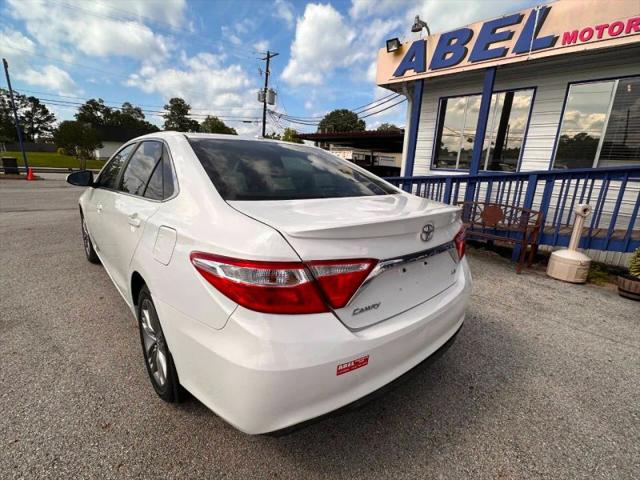 2015 Toyota Camry SE