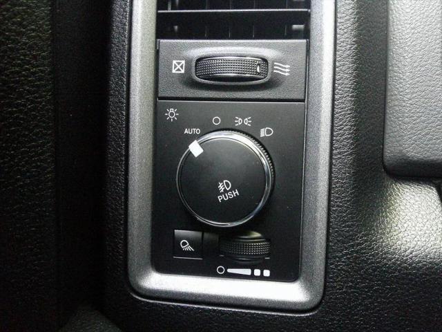 2019 Ram 1500 Classic Tradesman Crew Cab 4x2 5'7" Box
