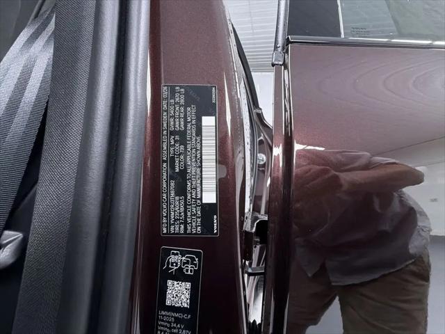 2026 Volvo XC60 B5 Core