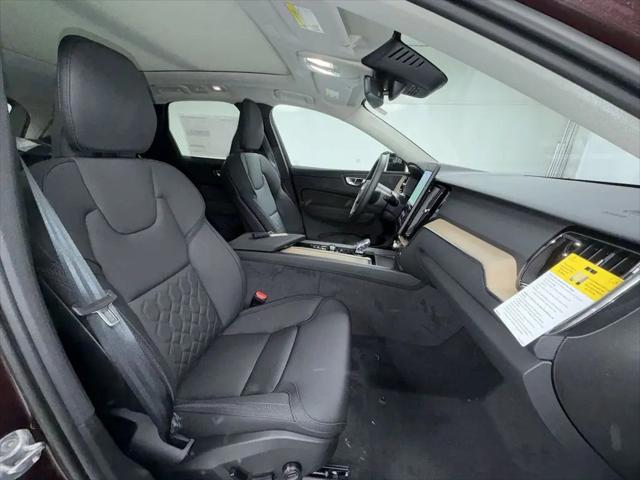 2026 Volvo XC60 B5 Core