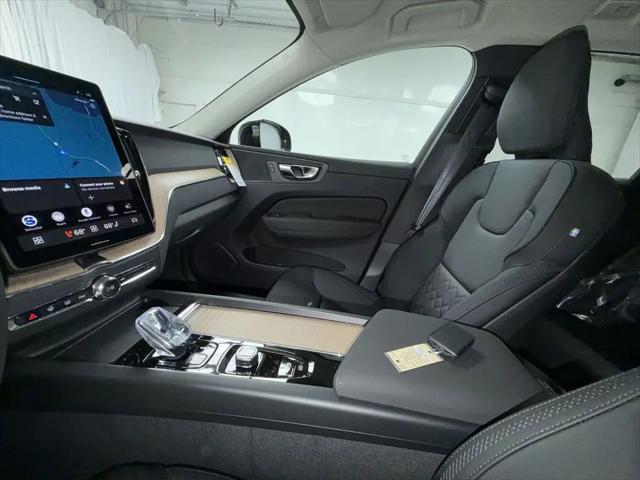 2026 Volvo XC60 B5 Core