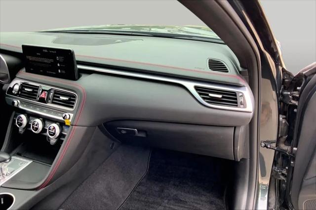 2023 Genesis G70 3.3T RWD