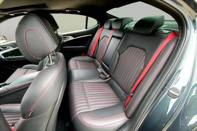 2023 Genesis G70 3.3T RWD