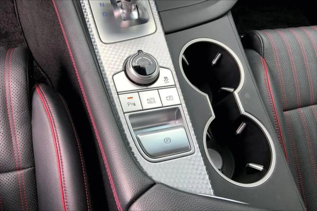 2023 Genesis G70 3.3T RWD