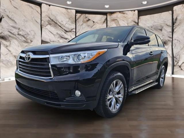 2016 Toyota Highlander LE Plus V6