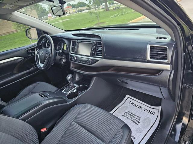 2016 Toyota Highlander LE Plus V6