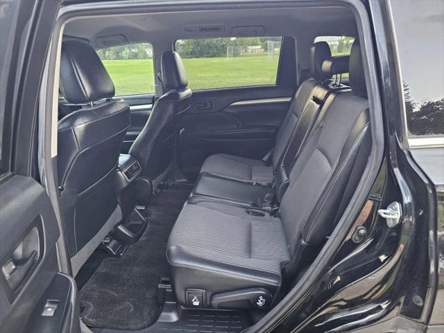 2016 Toyota Highlander LE Plus V6