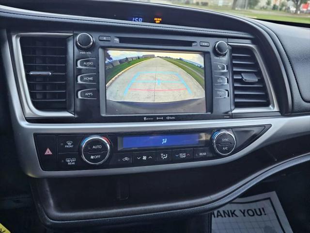 2016 Toyota Highlander LE Plus V6