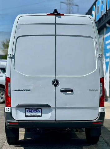 2022 Mercedes-Benz Sprinter 2500 Standard Roof I4