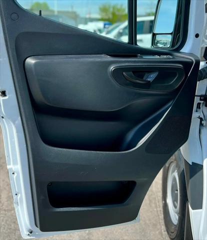 2022 Mercedes-Benz Sprinter 2500 Standard Roof I4