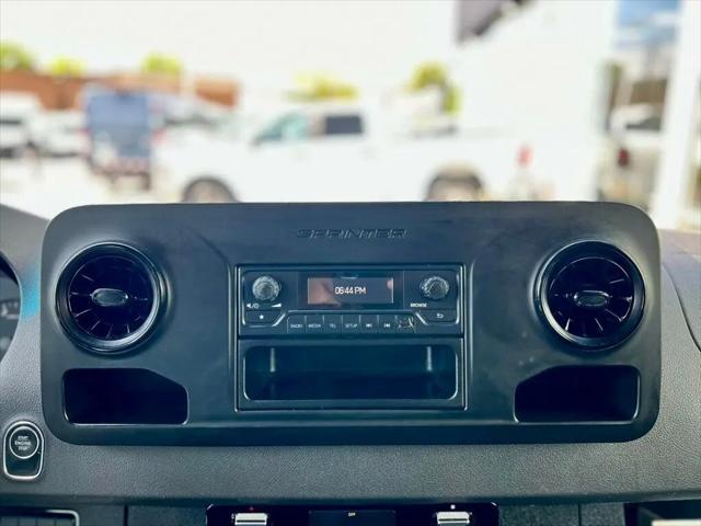 2022 Mercedes-Benz Sprinter 2500 Standard Roof I4