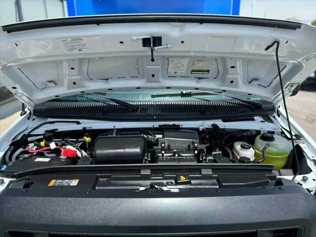 2023 Ford E-350 Cutaway Base