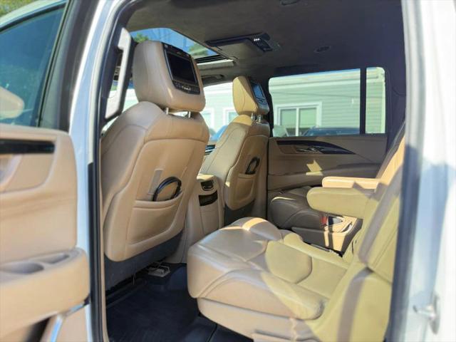 2018 Cadillac Escalade ESV Platinum