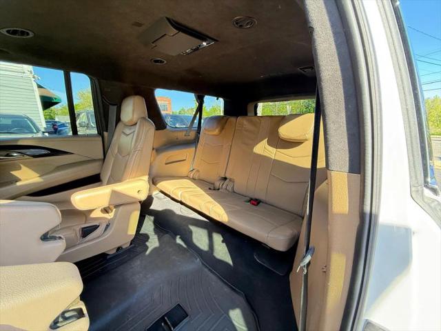 2018 Cadillac Escalade ESV Platinum