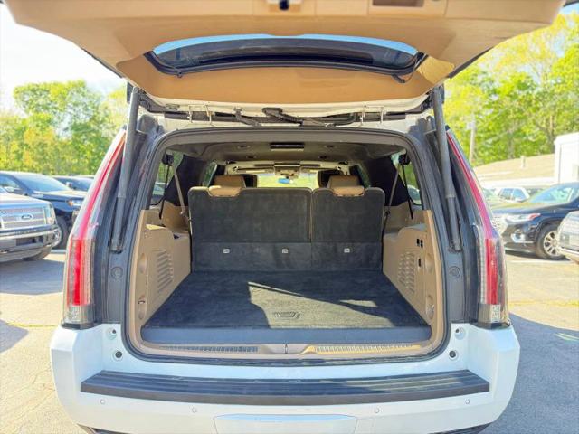 2018 Cadillac Escalade ESV Platinum