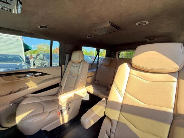 2018 Cadillac Escalade ESV Platinum