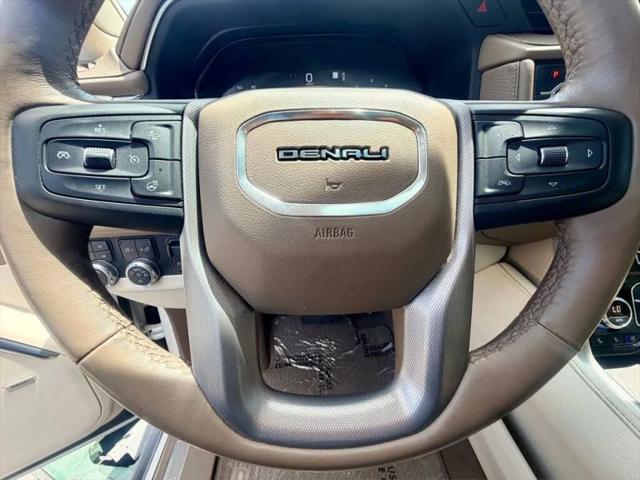2022 GMC Yukon XL 4WD Denali