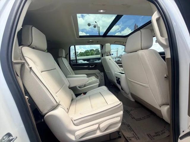 2022 GMC Yukon XL 4WD Denali